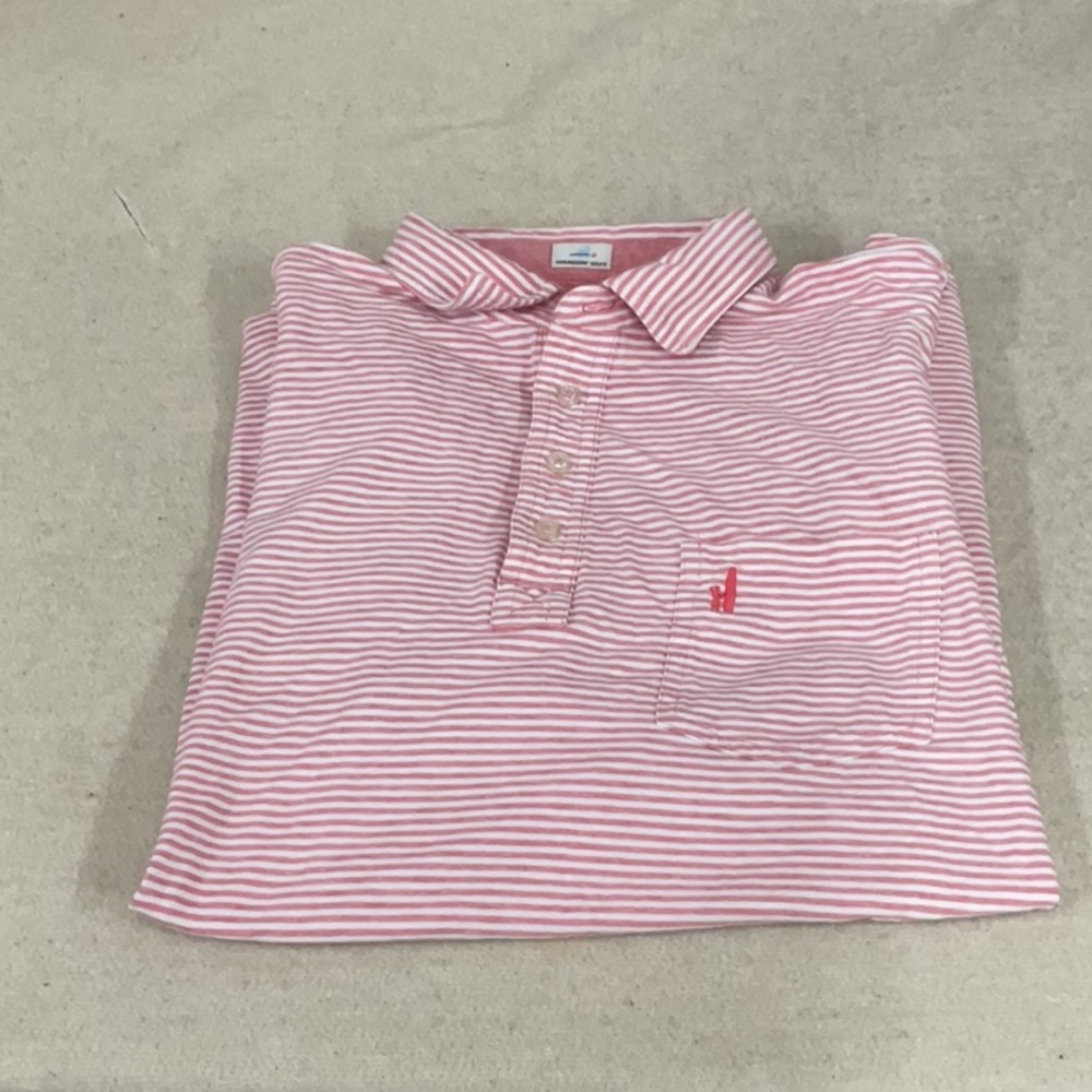 EUC Mens short sleeve Johnnie-0 polo shirt